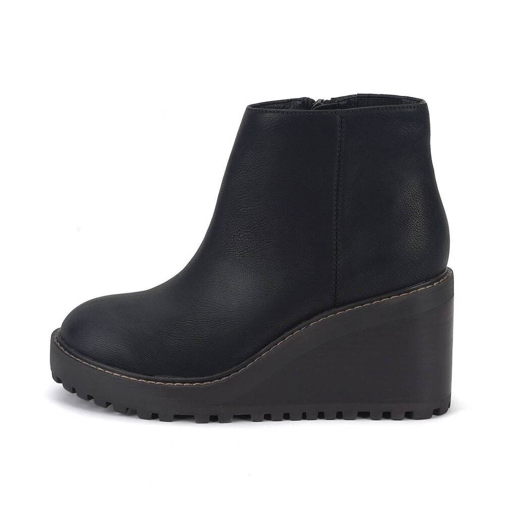NEW YELLOWBOX women's alexis wedge ankle boots in black